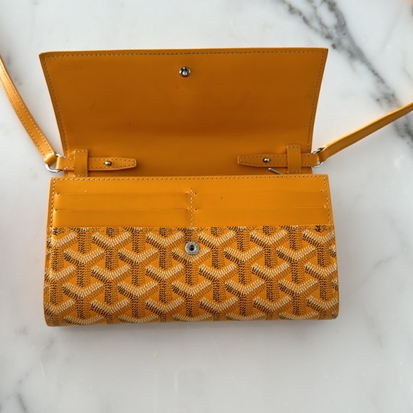 Goyard Purse - Yellow - Picture 4 of 4